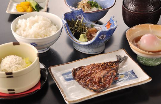 ご朝食